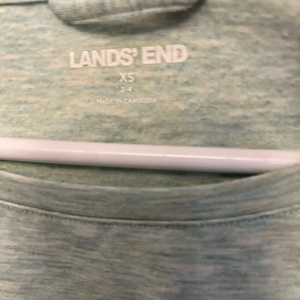 Lands’ End short sleeve XS/ light green heavyweight pullover T-shirt - Picture 2 of 4